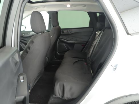 Used 2025 Ford Escape Active image 18