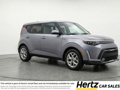 Used 2025 Kia Soul LX w/ LX Technology Package