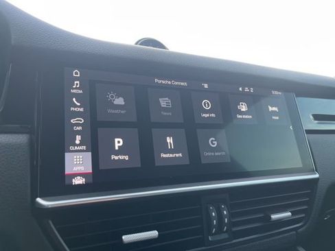 Used 2019 Porsche Cayenne image 23