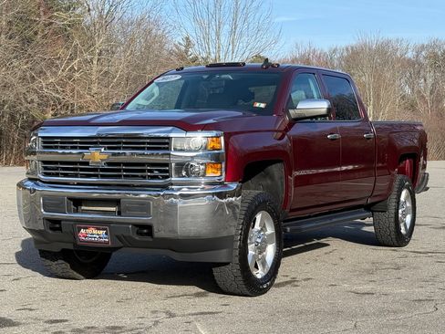Used 2017 Chevrolet Silverado 2500 W/T w/ Snow Plow Prep Package image 8