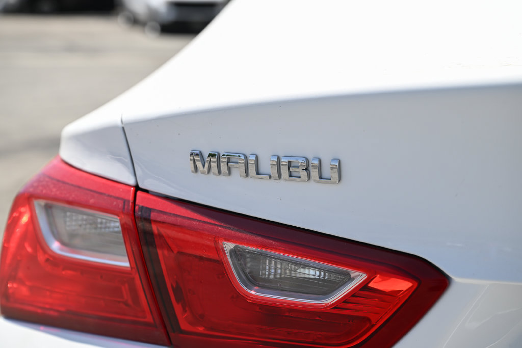 Used 2024 Chevrolet Malibu LT FWD image 12