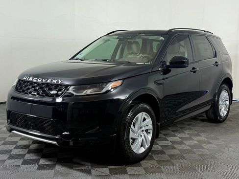 New 2025 Land Rover Discovery Sport S image 3