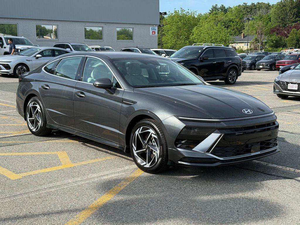 New 2026 Hyundai Sonata SEL FWD image 7