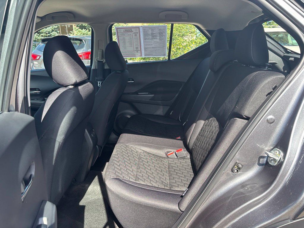 Certified 2023 Nissan Kicks SV FWD image 13