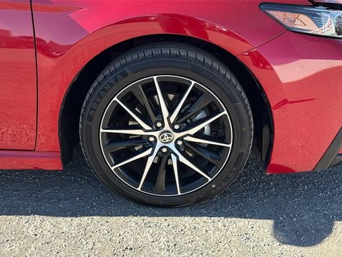 Used 2023 Toyota Camry SE image 30
