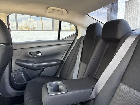 Used 2022 Nissan Sentra SV w/ Trunk Package image 25