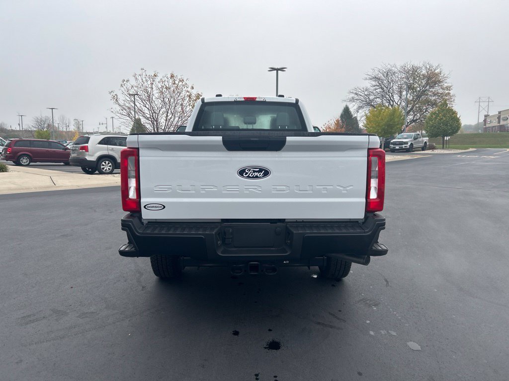 New 2027 Ford F250 XL w/ FX4 Off-Road Package AWD/4WD image 7