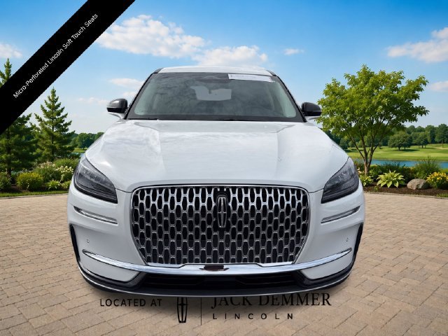 Used 2023 Lincoln Corsair AWD w/ Equipment Group 101A image 11