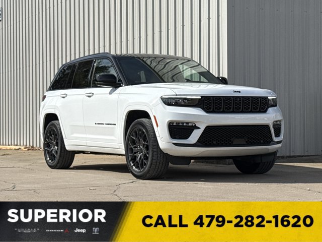 Used 2025 Jeep Grand Cherokee Summit AWD/4WD image 1