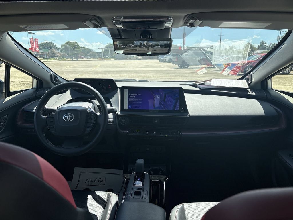 Used 2024 Toyota Prius Prime Premium w/ Advanced Technology Package FWD image 30
