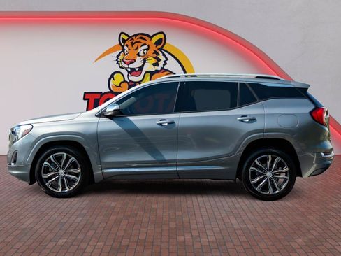 Used 2018 GMC Terrain Denali FWD image 9