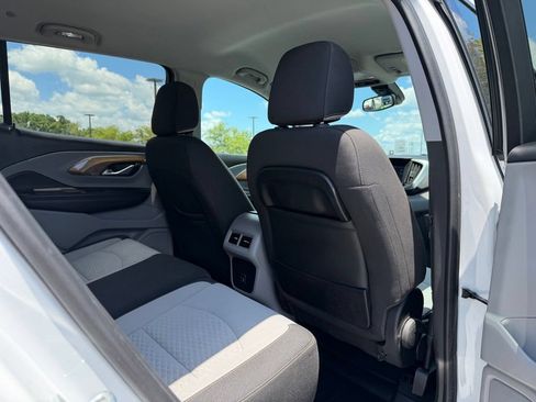 Used 2020 GMC Terrain SLE FWD image 27