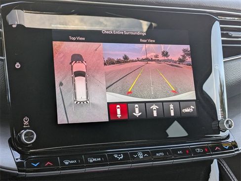 Certified 2025 Jeep Wagoneer Series III w/ Premium Group I image 20