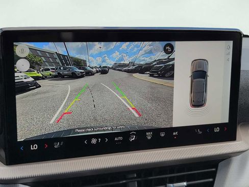 New 2025 Ford Explorer Active w/ Active Comfort Package image 23