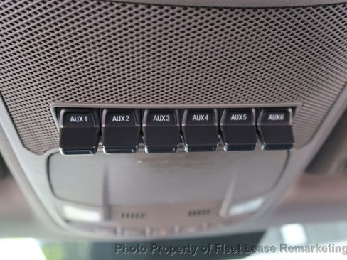 Used 2018 Ford F550 2WD Crew Cab Super Duty image 39