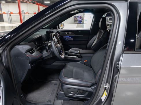 Used 2026 Ford Explorer ST w/ Sun And Sound Package AWD/4WD image 35