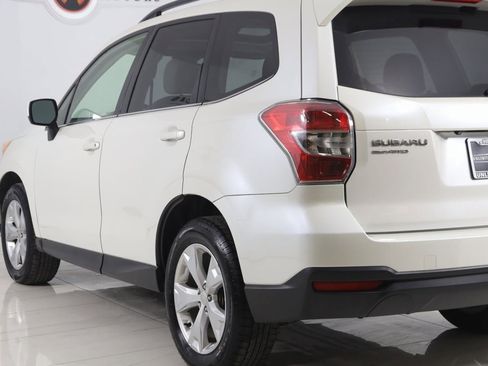 Used 2014 Subaru Forester 2.5i Limited image 21
