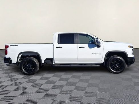 New 2026 Chevrolet Silverado 2500 Custom w/ Custom Value Package image 5