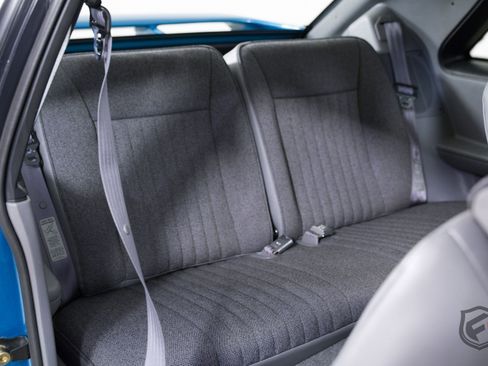 Used 1993 Ford Mustang Cobra image 38
