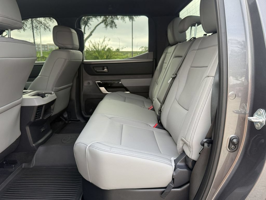Used 2026 Toyota Tundra Limited AWD/4WD image 13