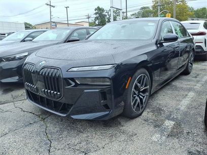 New 2025 BMW 760i xDrive w/ Executive Package
