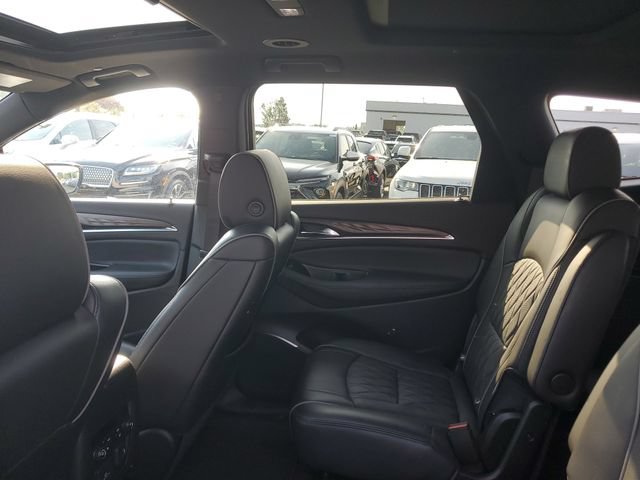 Certified 2022 Buick Enclave Avenir w/ Avenir Technology Package AWD/4WD image 10