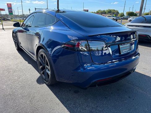 Used 2022 Tesla Model S Plaid image 6