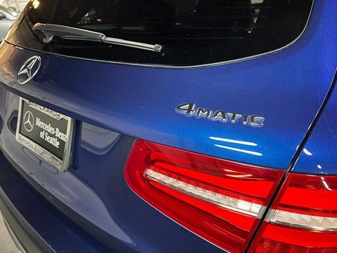Certified 2018 Mercedes-Benz GLC 300 4MATIC image 15