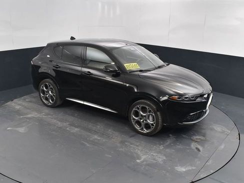 Used 2024 Alfa Romeo Tonale Ti image 36