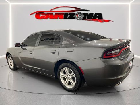 Used 2019 Dodge Charger SXT image 6