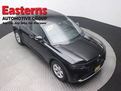 Used 2024 Honda Prologue EX image 3