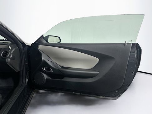 Used 2012 Chevrolet Camaro LS image 27