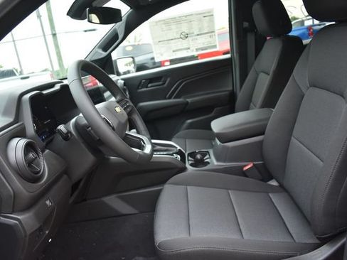 New 2026 Chevrolet Colorado W/T AWD/4WD image 25