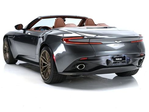Used 2019 Aston Martin DB11 Volante RWD image 6