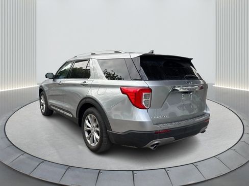 Used 2022 Ford Explorer Limited image 8