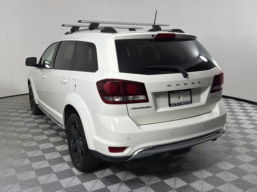 Used 2020 Dodge Journey Crossroad FWD image 7