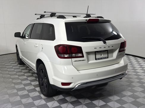 Used 2020 Dodge Journey Crossroad FWD image 7