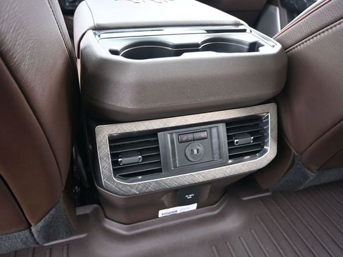 Used 2025 Ford F350 King Ranch w/ Chrome Package image 32