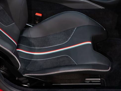 Certified 2022 Ferrari 812 GTS image 41