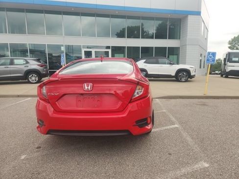 Used 2017 Honda Civic EX-T image 6