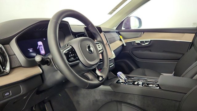 Used 2027 Volvo XC90 B6 Plus AWD/4WD image 12