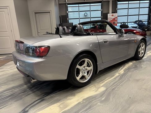 Used 2003 Honda S2000 image 26
