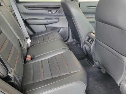 Used 2025 Honda CR-V Sport-L image 6