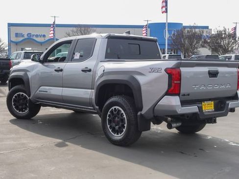 New 2026 Toyota Tacoma TRD Off-Road AWD/4WD image 10