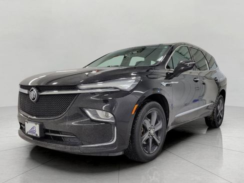 Used 2024 Buick Enclave Essence w/ Sport Touring Edition image 12