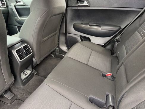 Used 2022 Kia Sportage LX w/ LX AWD Value Edition Package image 14