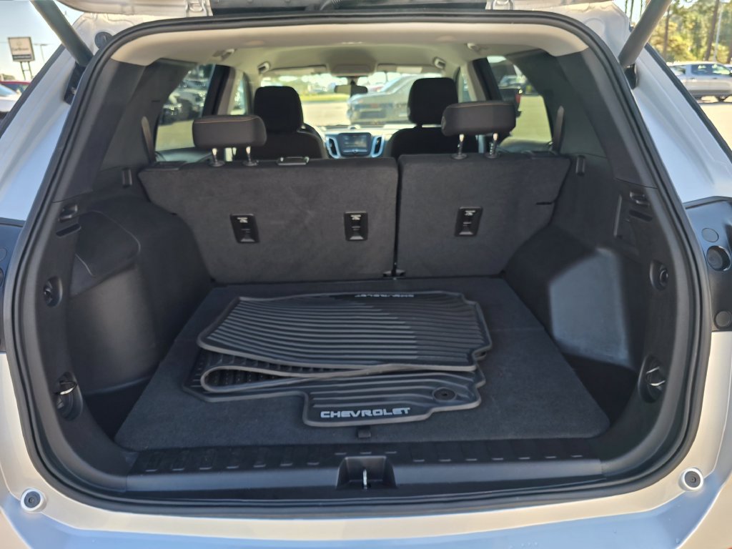 Certified 2018 Chevrolet Equinox LT FWD image 11
