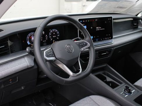 New 2026 Volkswagen Tiguan S AWD/4WD image 2