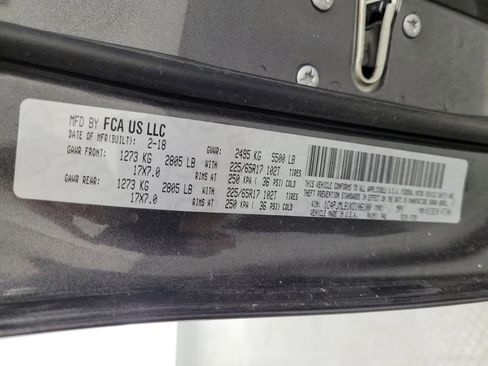 Used 2019 Jeep Cherokee Latitude Plus image 33