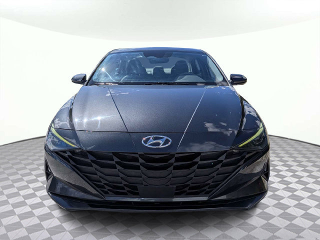 Used 2023 Hyundai Elantra SEL w/ Convenience Package FWD image 9